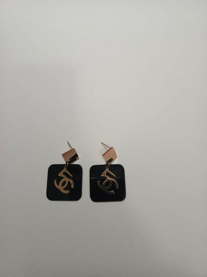 5C earrings