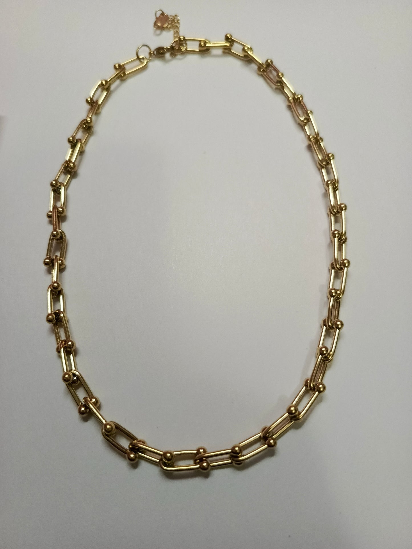 CHAIN PENDANT